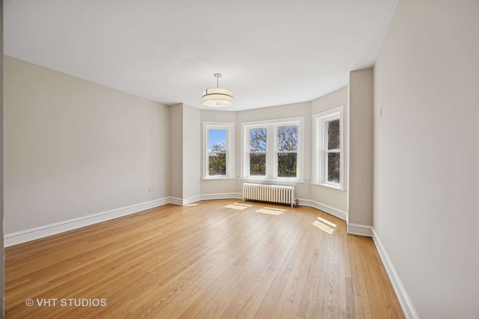7348 Lake Street Unit: 3