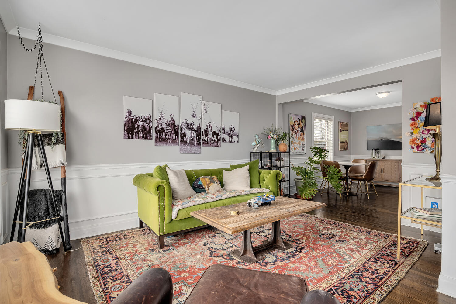 4248 Park Avenue