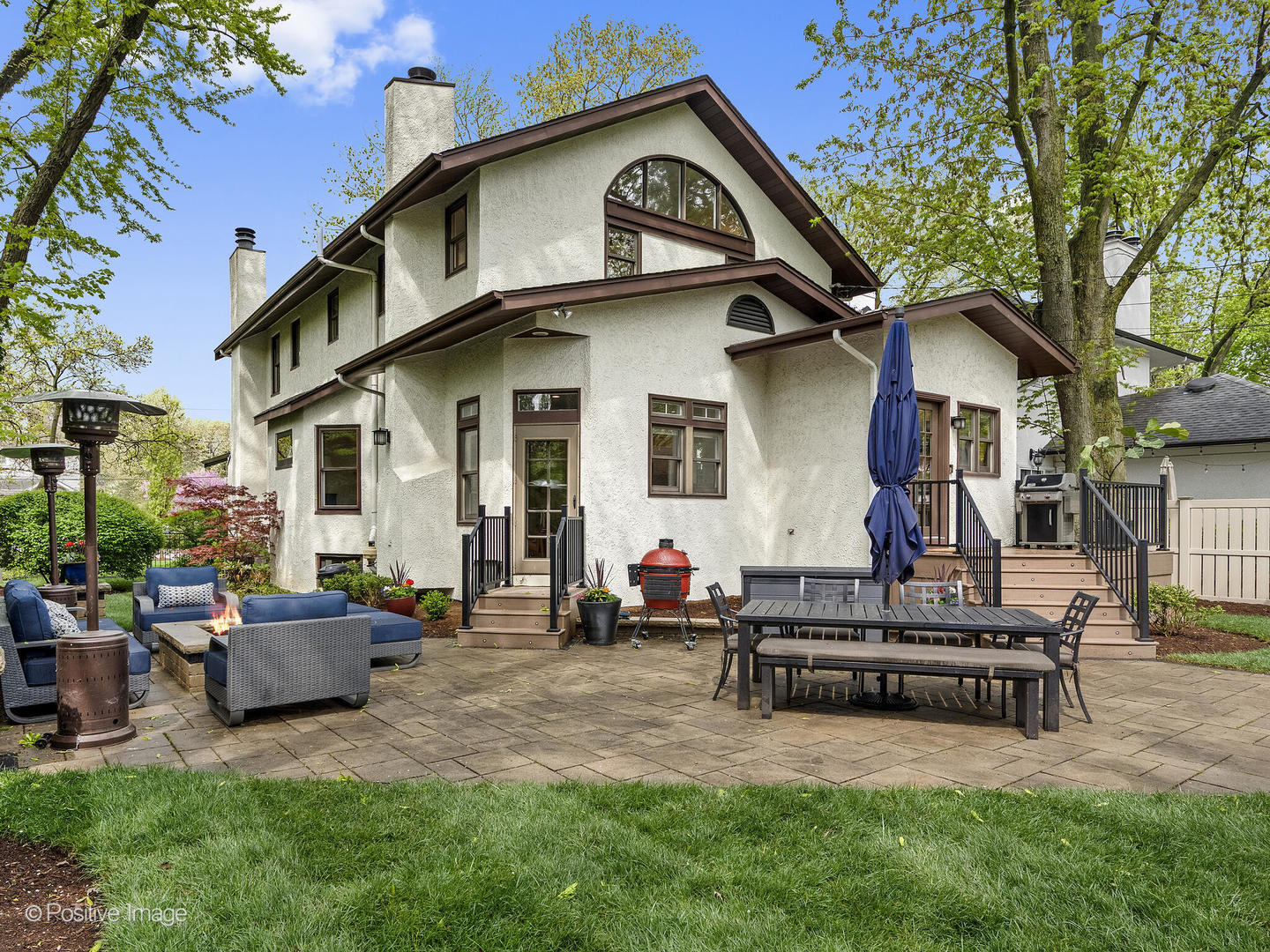 19 N VINE Street