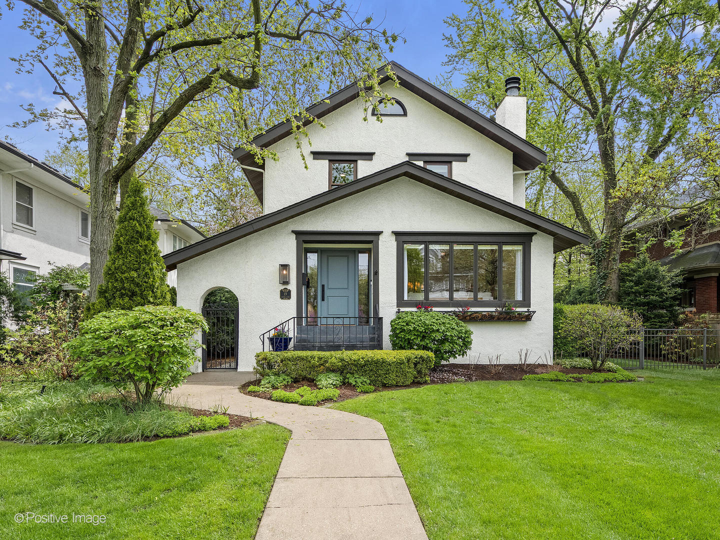 19 N VINE Street
