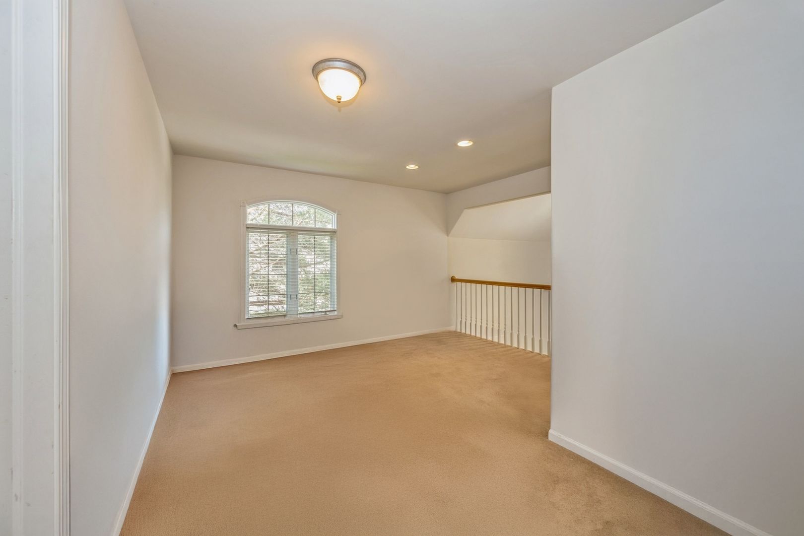 5512 Heritage Court