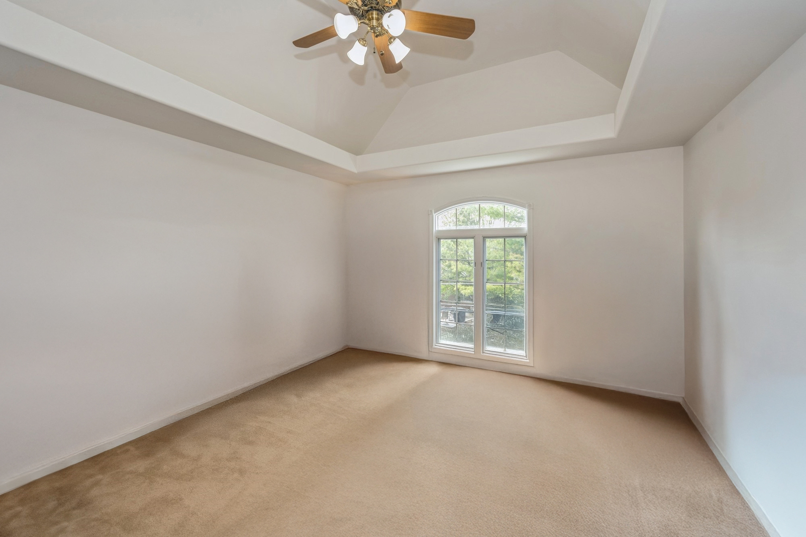 5512 Heritage Court