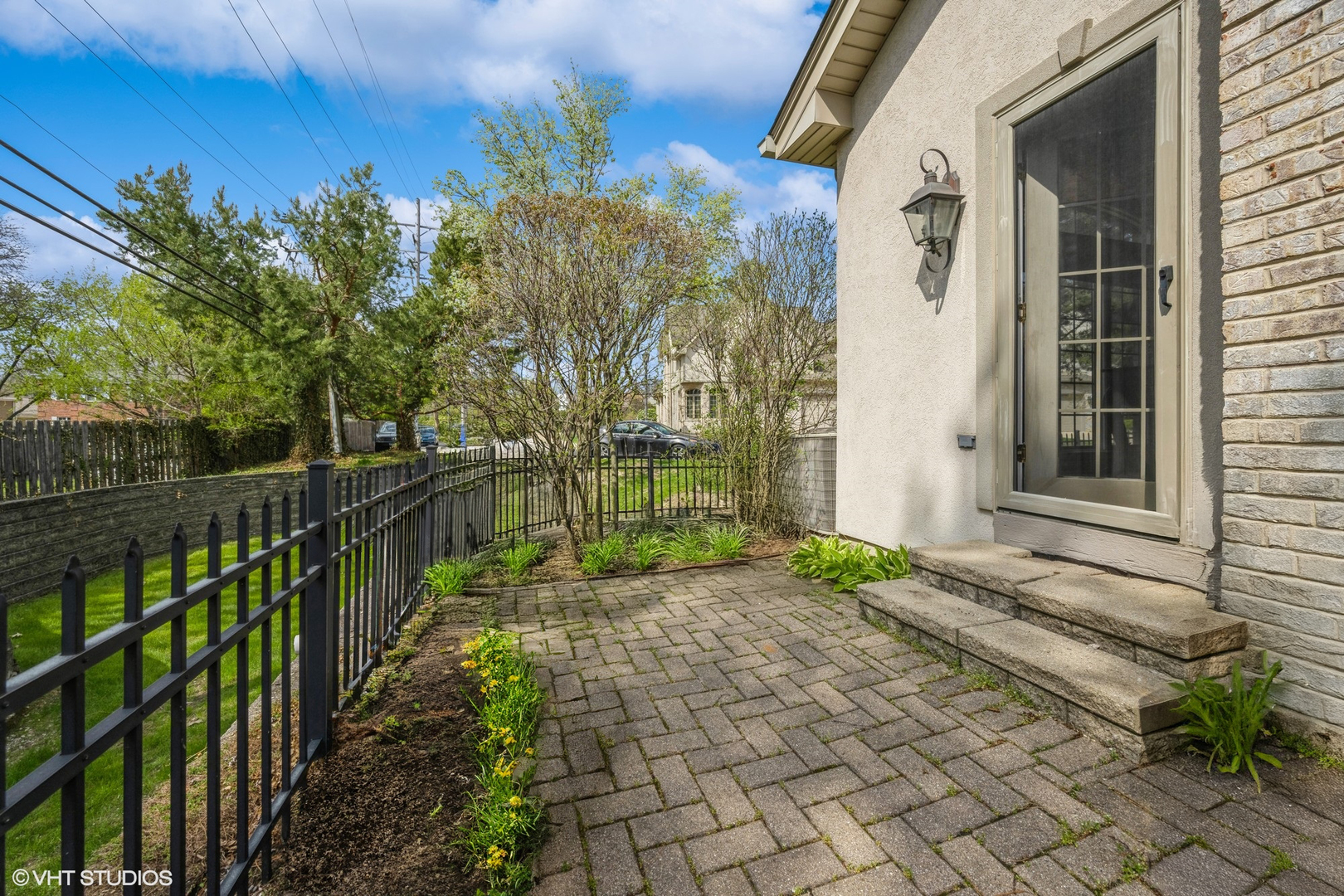 5512 Heritage Court