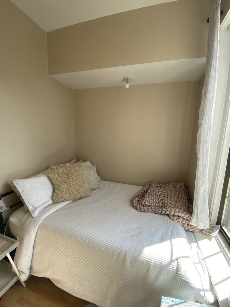1923 N Sedgwick Street Unit: 2F