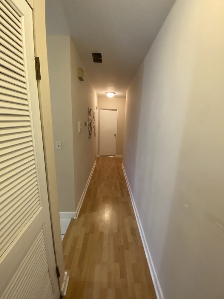 1923 N Sedgwick Street Unit: 2F