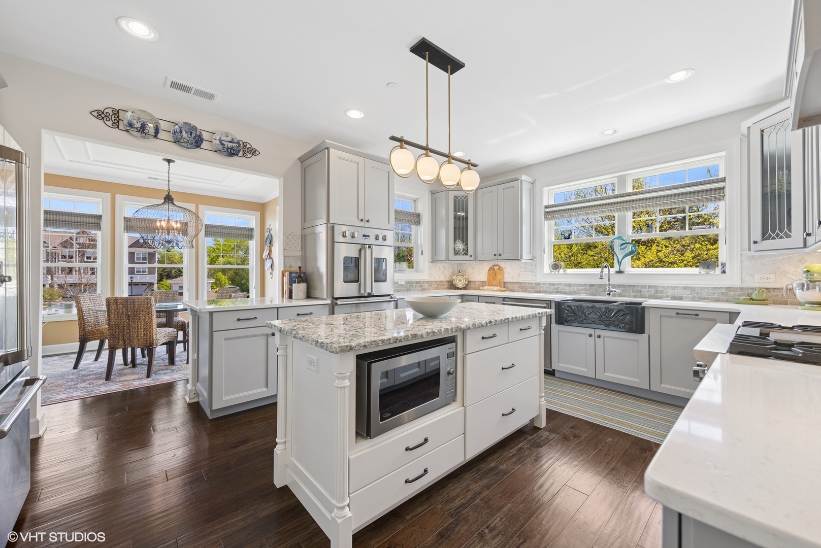 149 W Kennedy Lane Unit: 208
