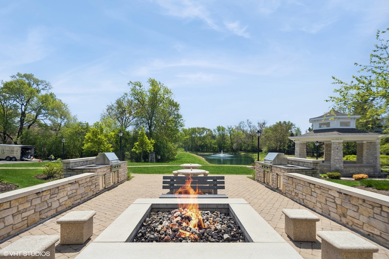 149 W Kennedy Lane Unit: 208