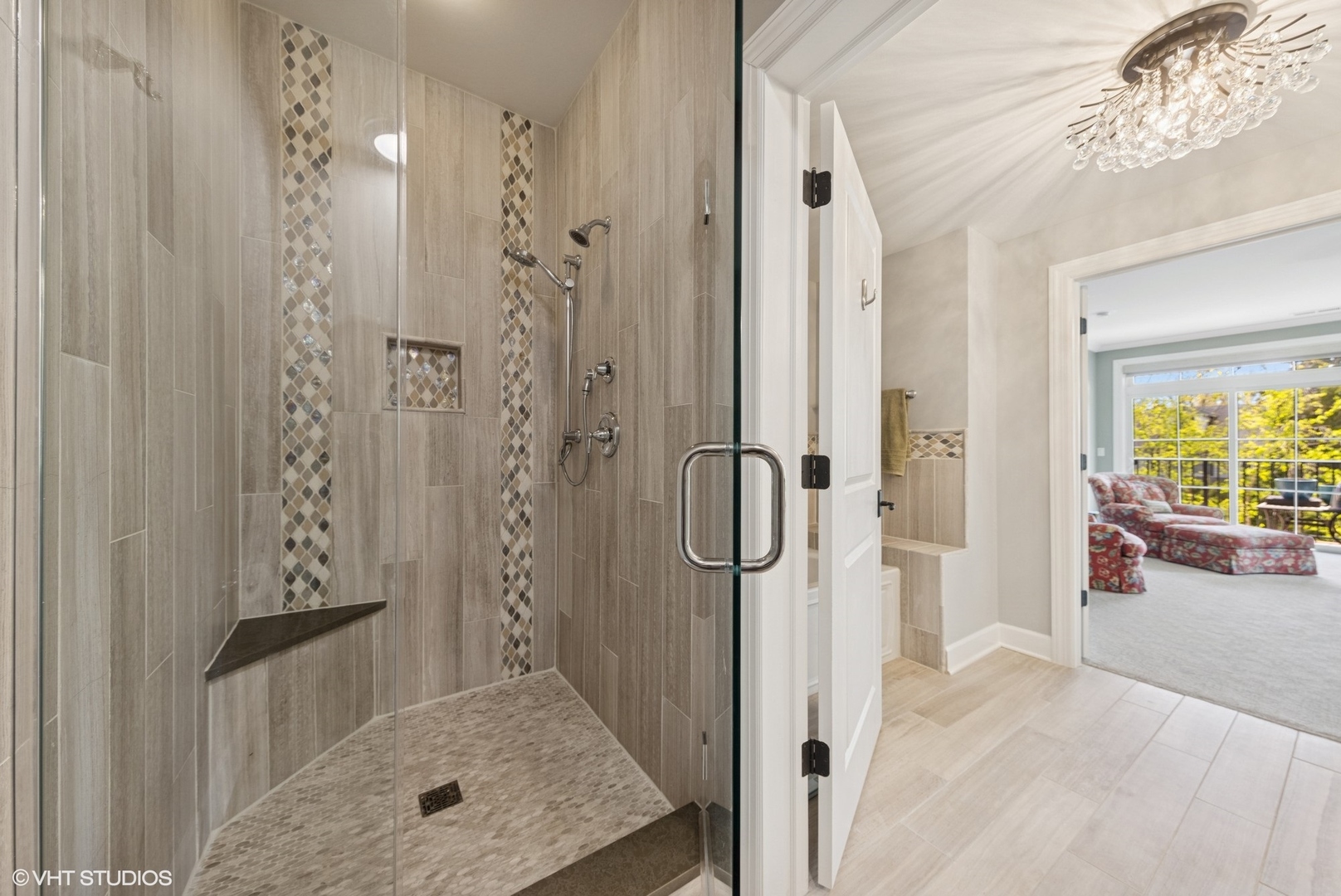 149 W Kennedy Lane Unit: 208