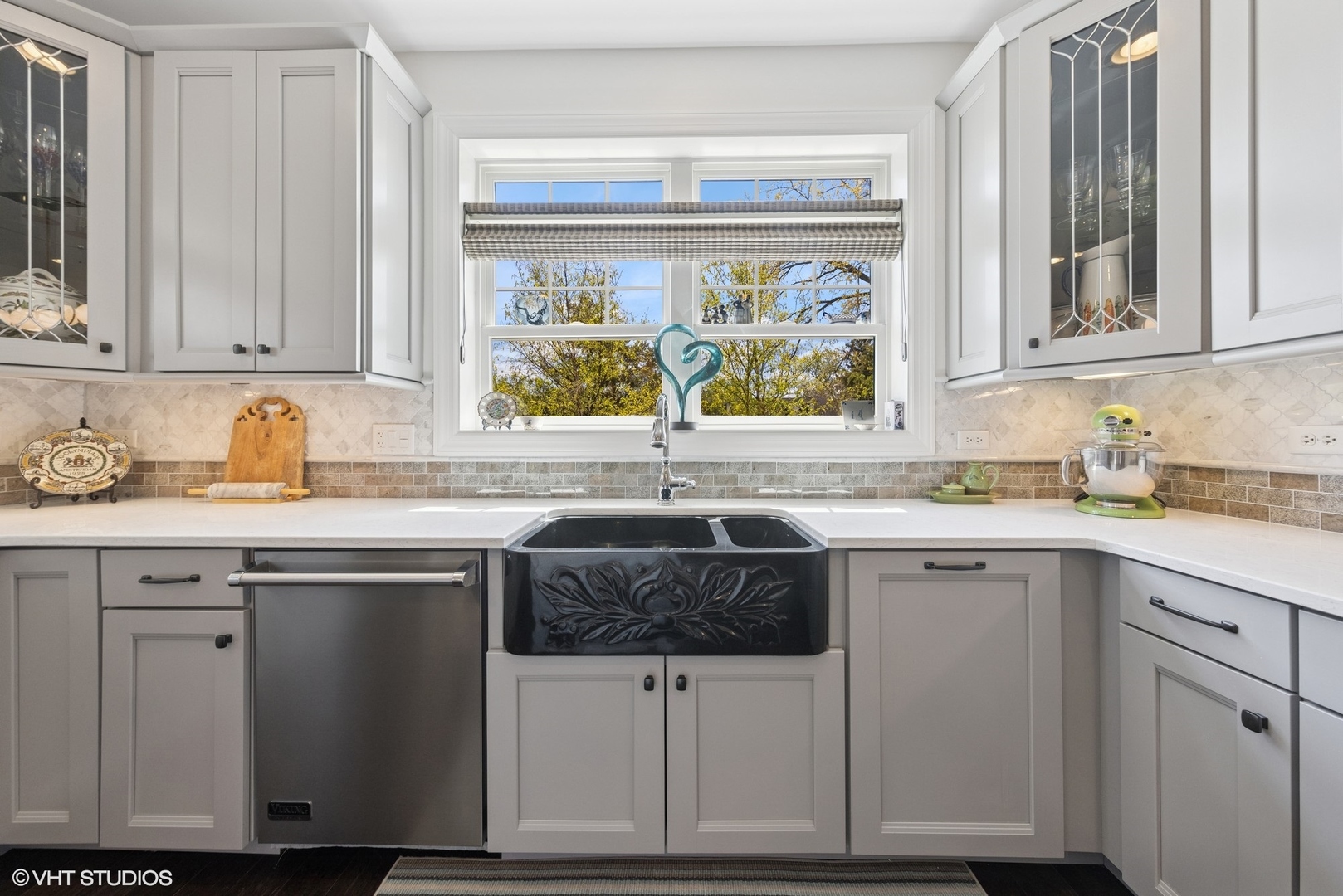 149 W Kennedy Lane Unit: 208
