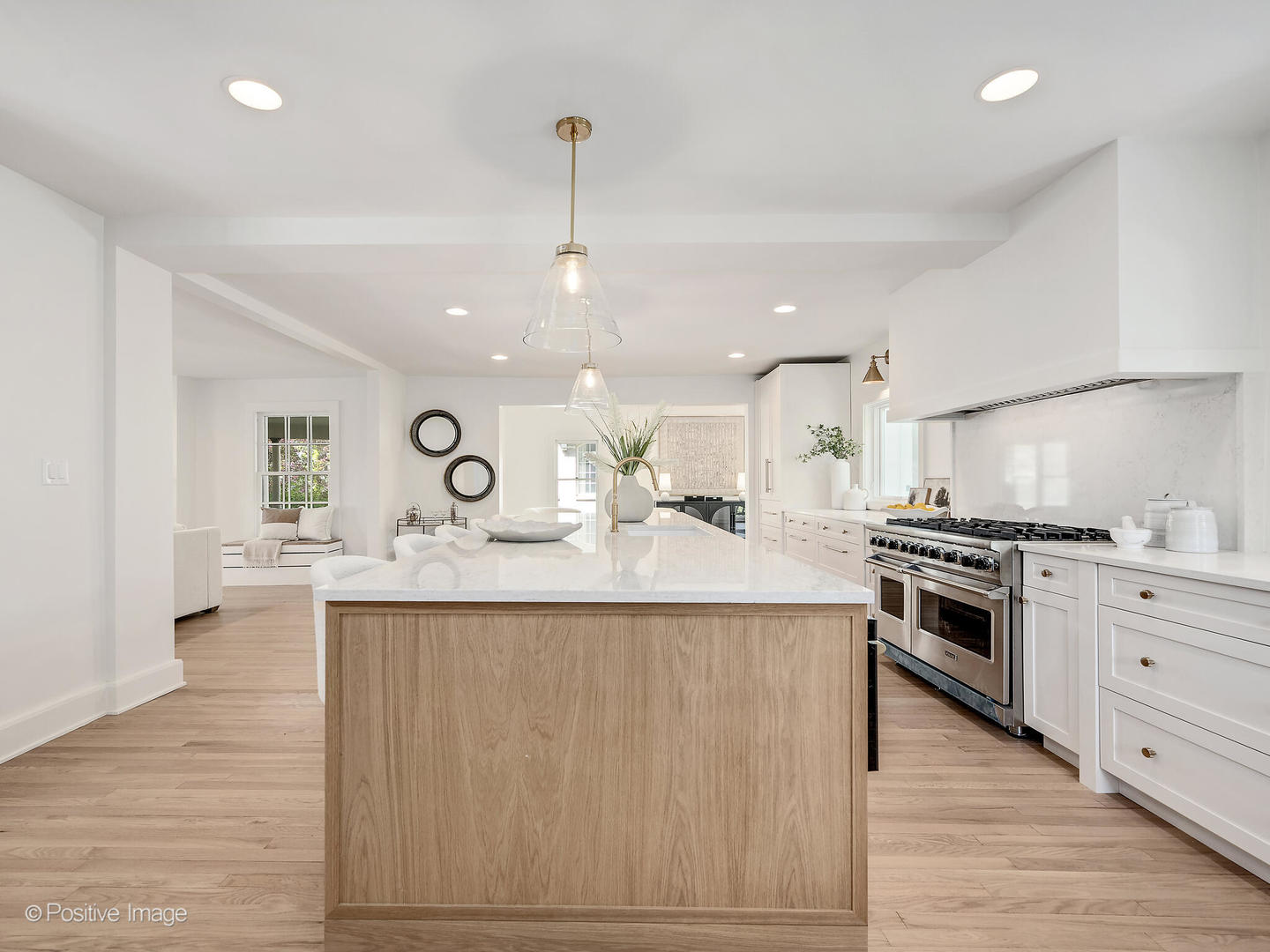 117 W Hickory Street