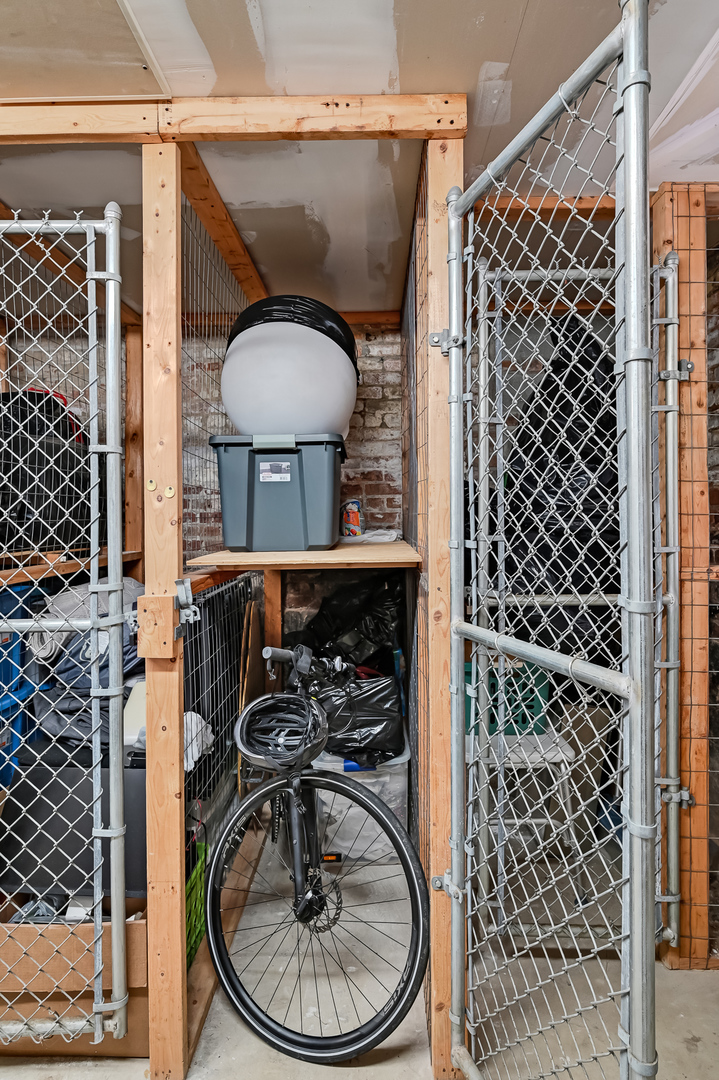 75 E Harris Avenue Unit: 2E