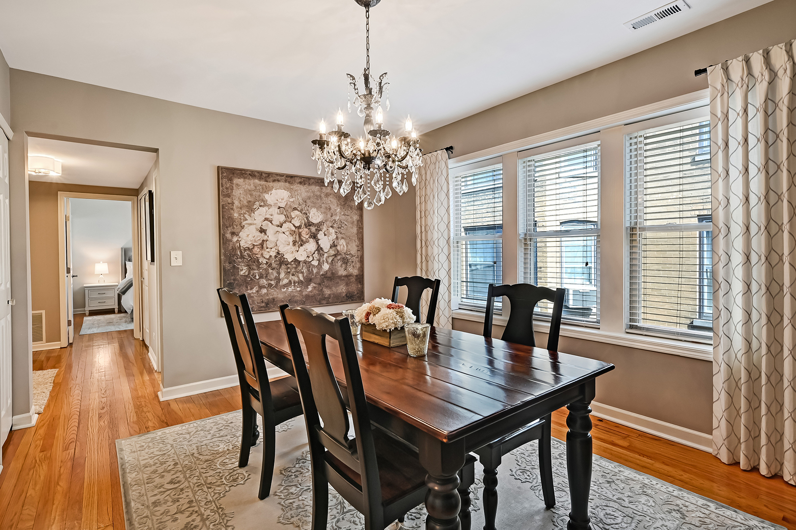 75 E Harris Avenue Unit: 2E