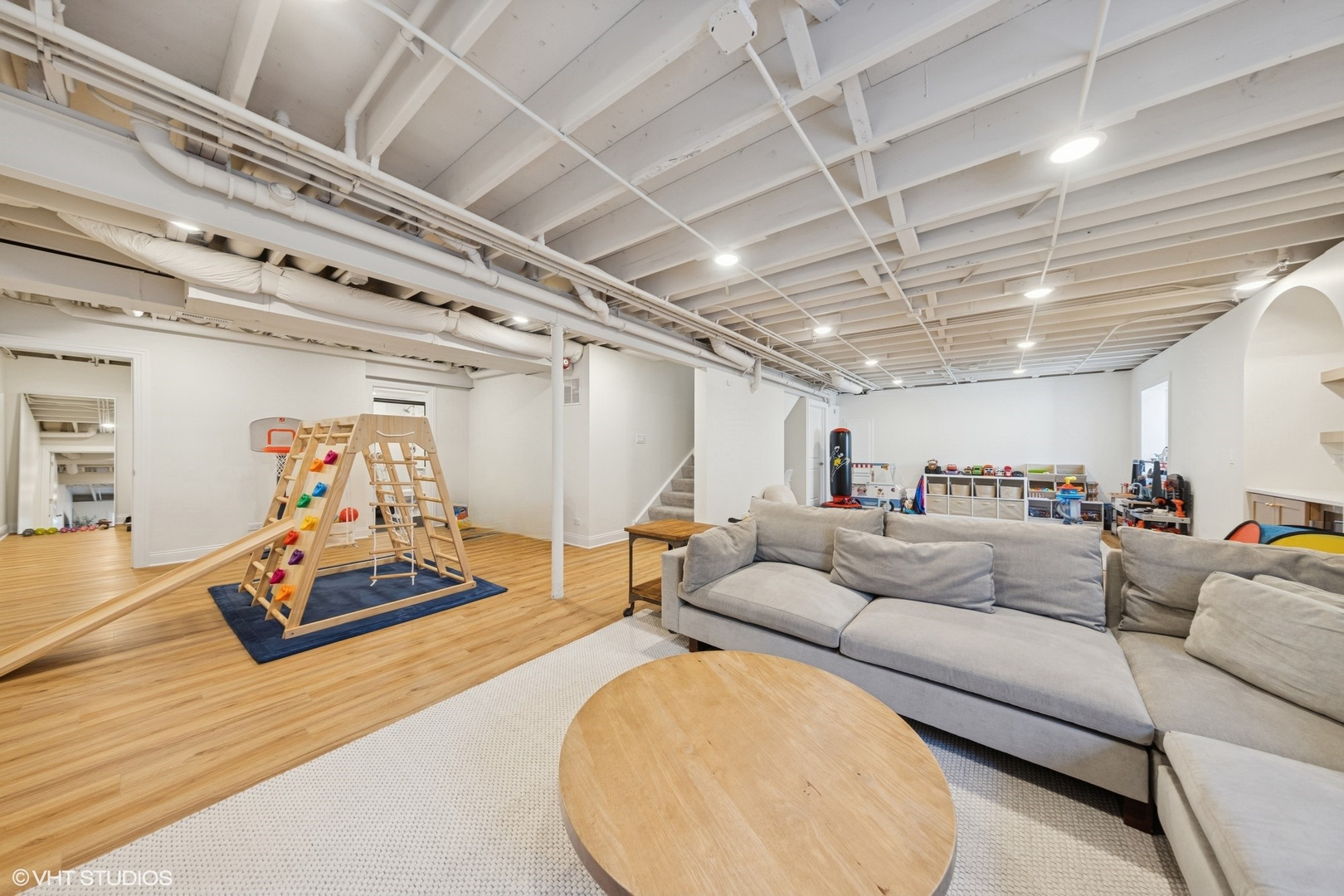 112 N Hudson Street