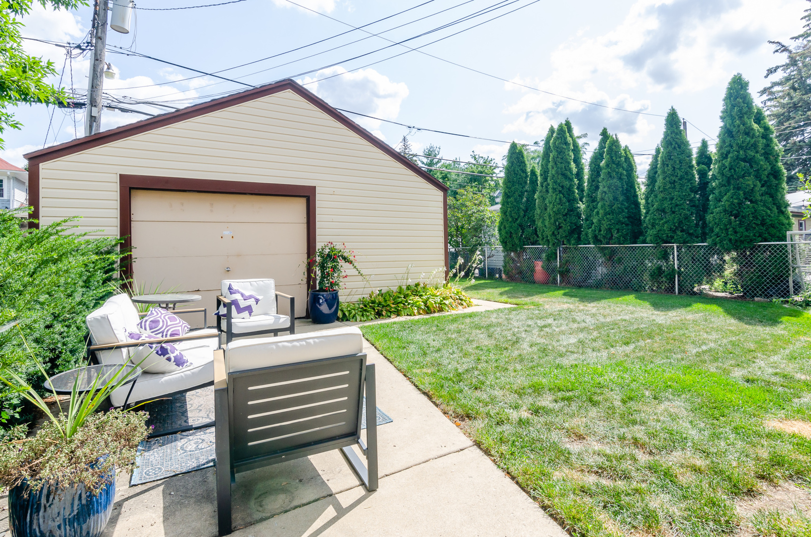 1014 S Oak Park Avenue Unit: 1