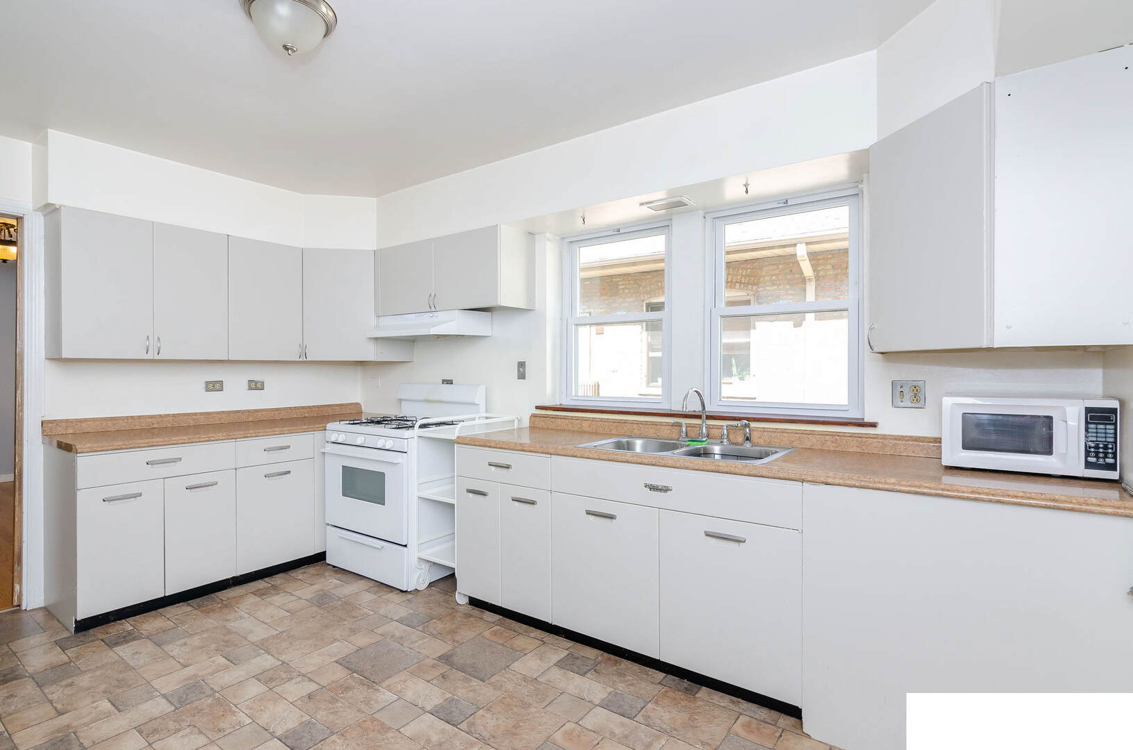 1014 S Oak Park Avenue Unit: 1