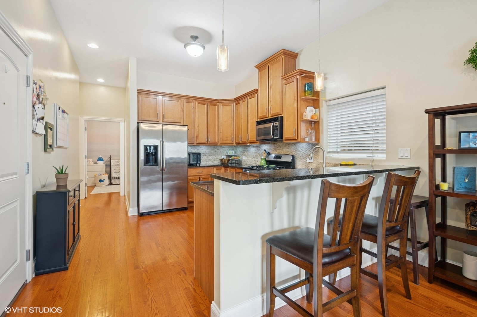 3709 N Elston Avenue Unit: 2