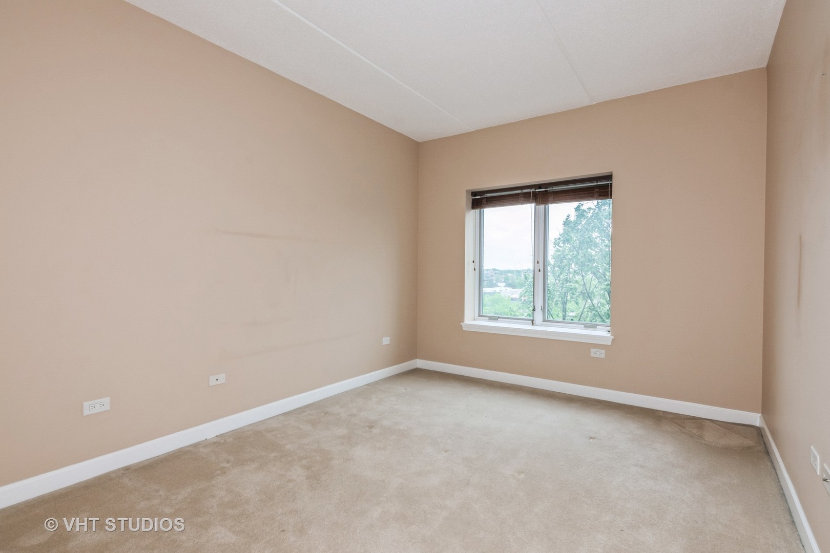 865 E 22nd Street Unit: 428
