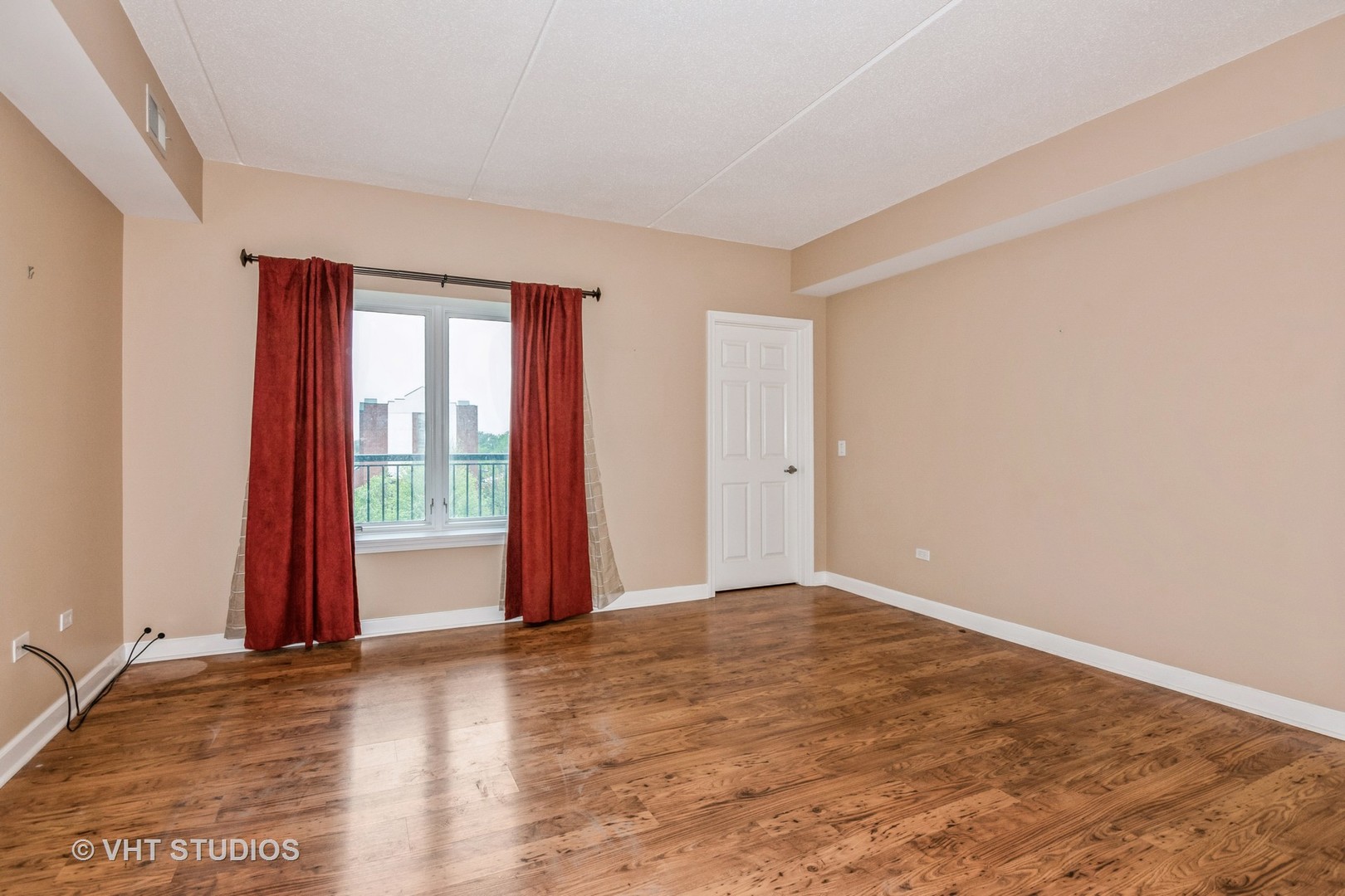 865 E 22nd Street Unit: 428