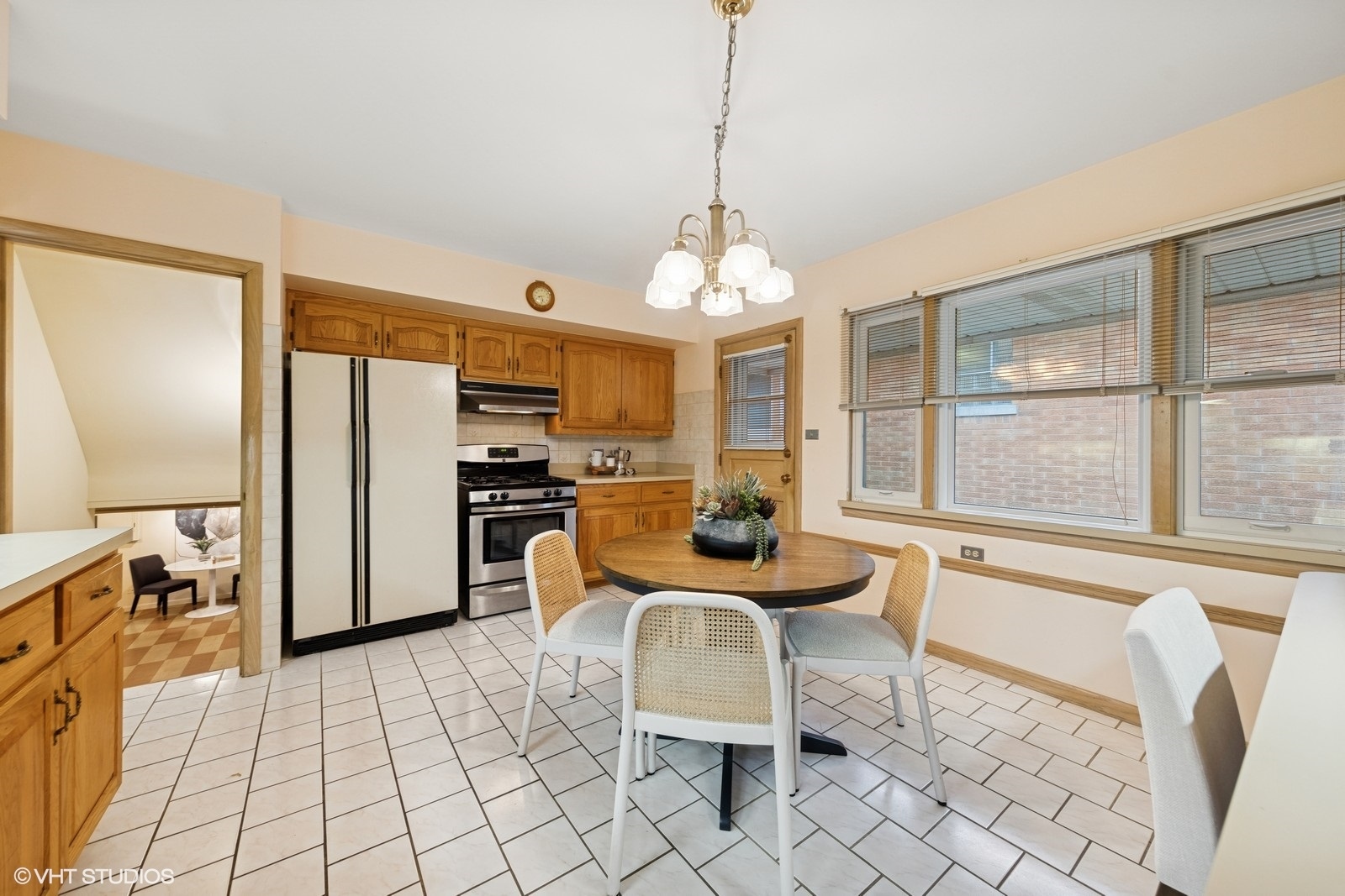 1241 Woodside Road