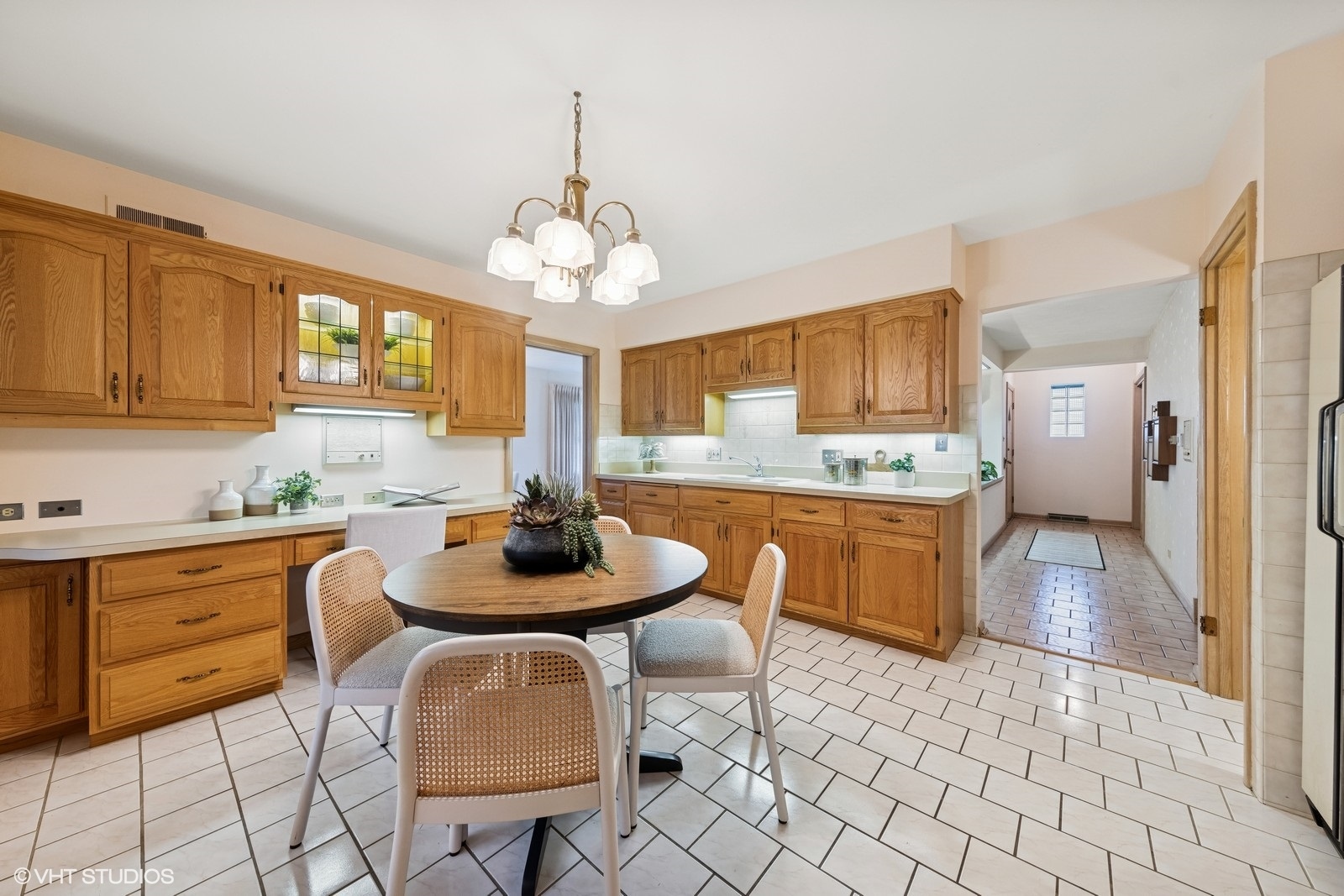 1241 Woodside Road