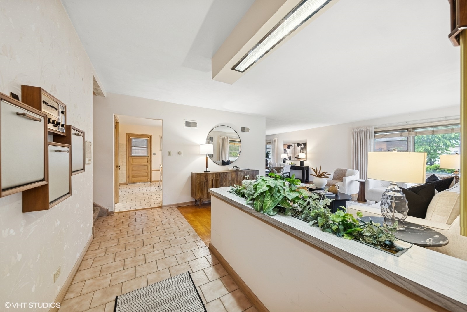 1241 Woodside Road