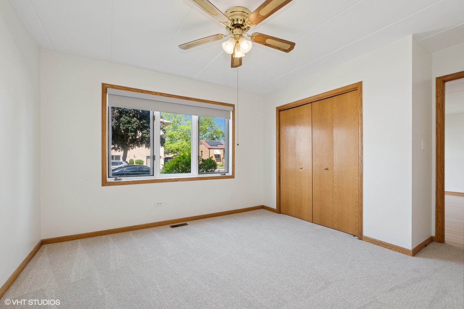 9529 Minnick Avenue Unit: 1B