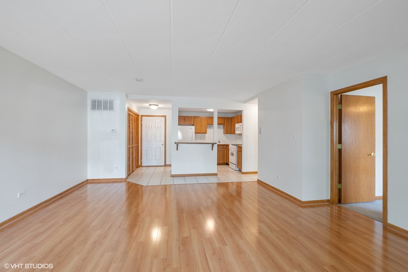 9529 Minnick Avenue Unit: 1B