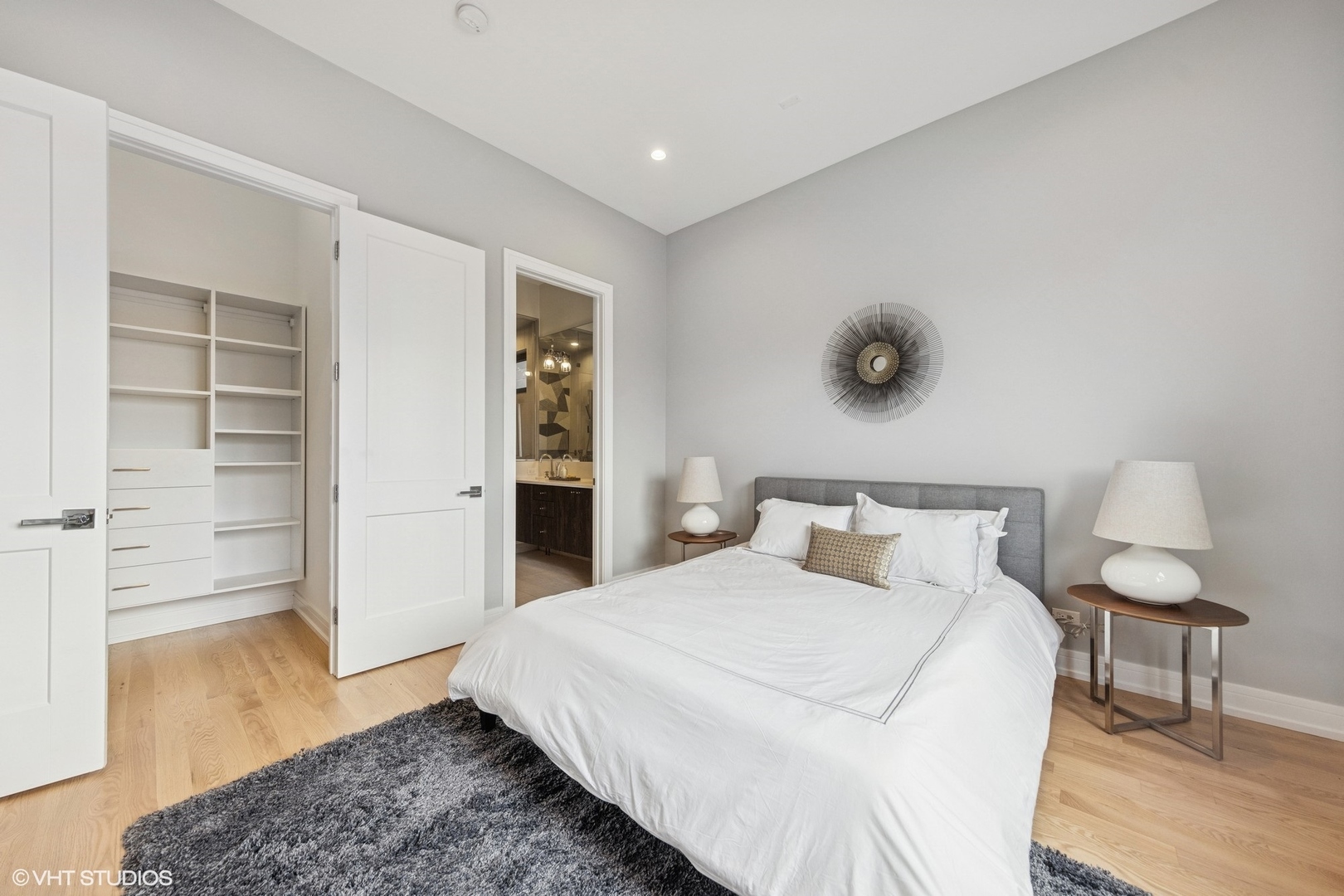 1038 N Paulina Street Unit: 3