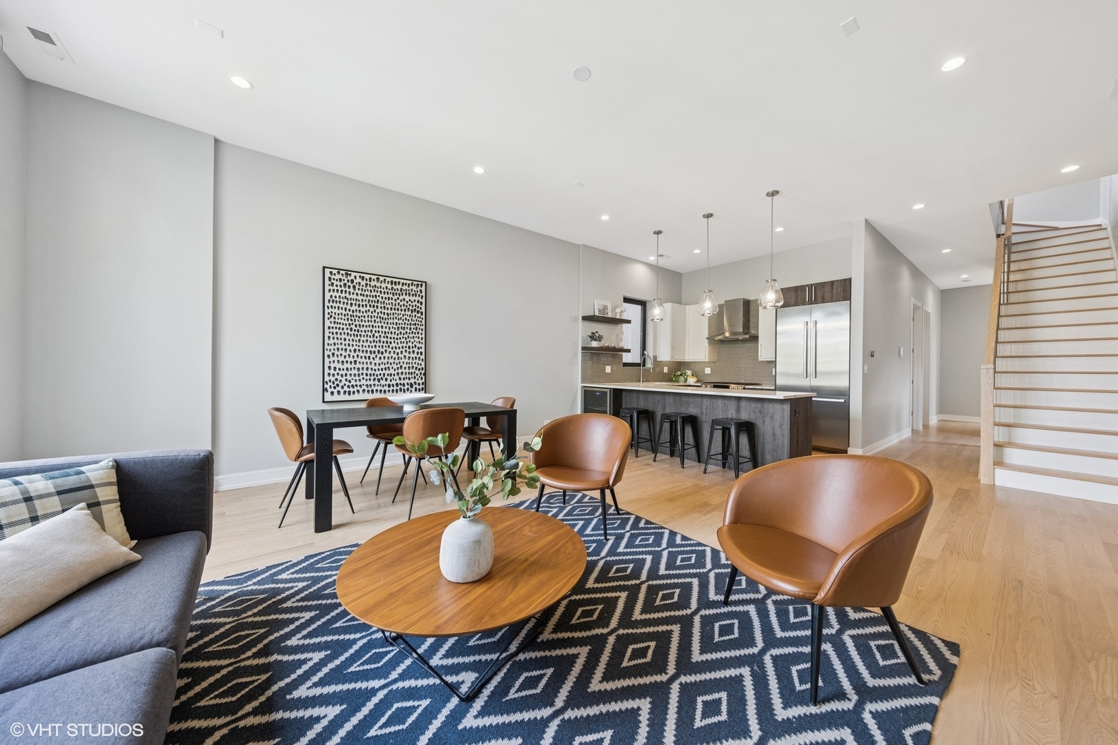 1038 N Paulina Street Unit: 3