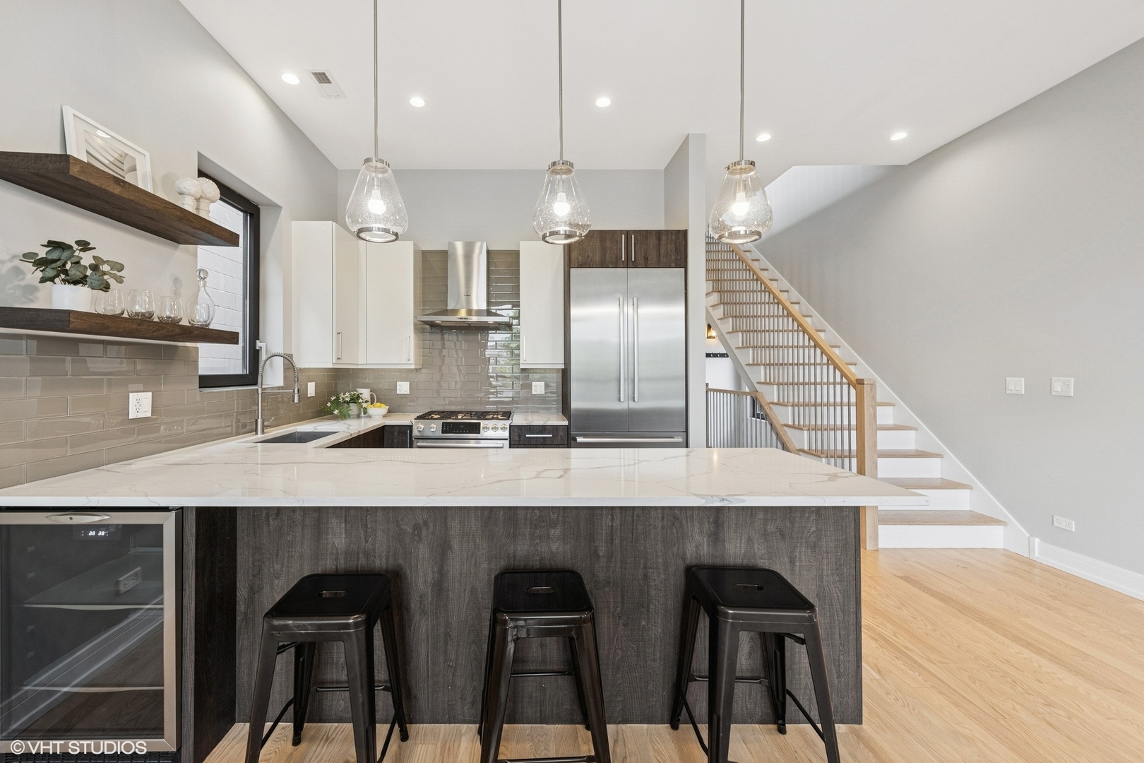 1038 N Paulina Street Unit: 3