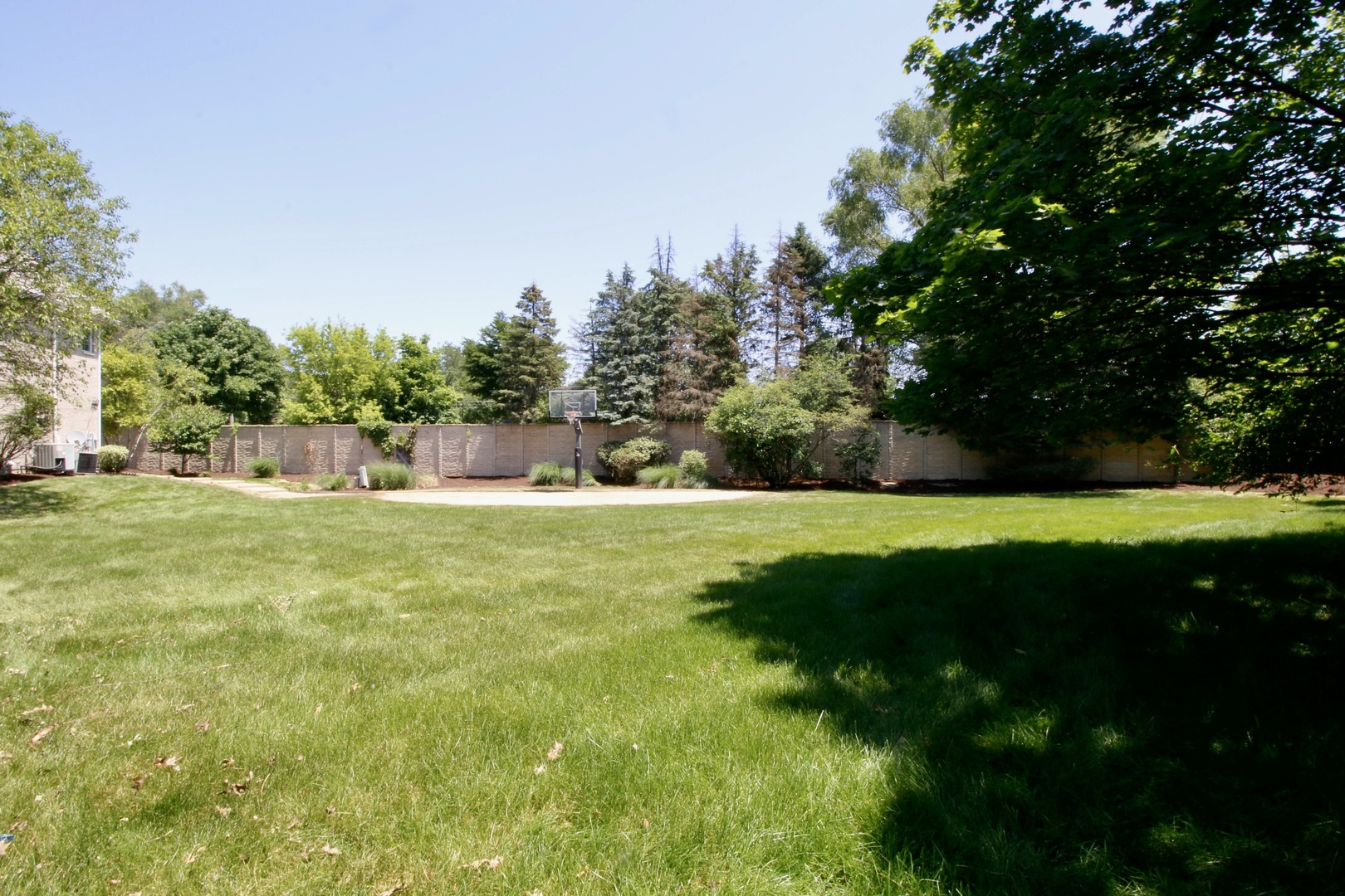 44 Oak Bluff Court