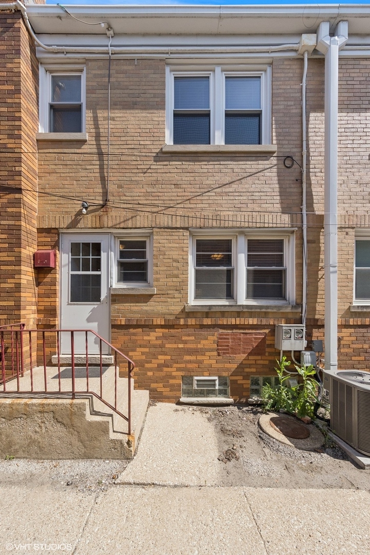 221 S Maple Avenue Unit: C