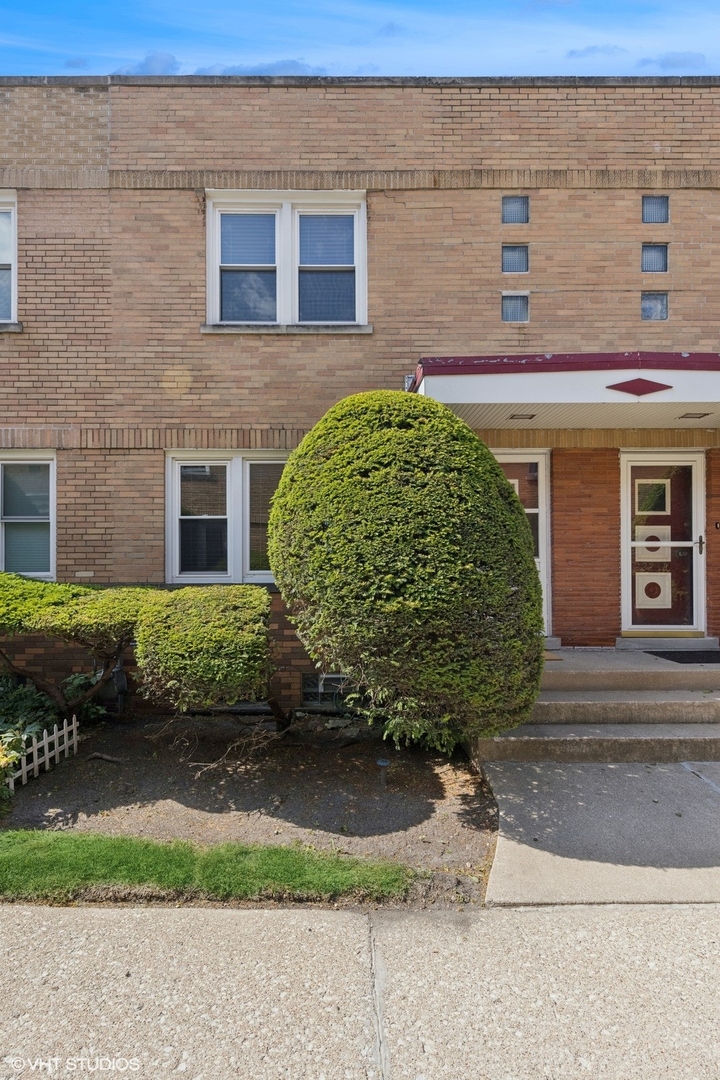 221 S Maple Avenue Unit: C