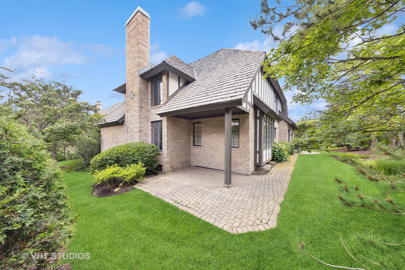 1101 Kenmare Drive