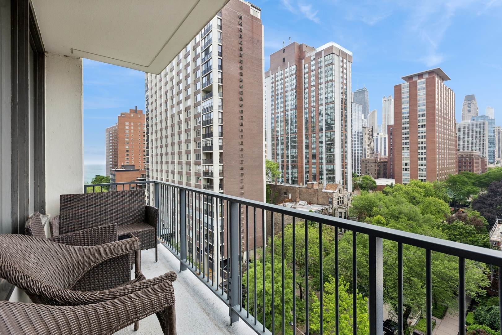 1400 N State Parkway Unit: 9F