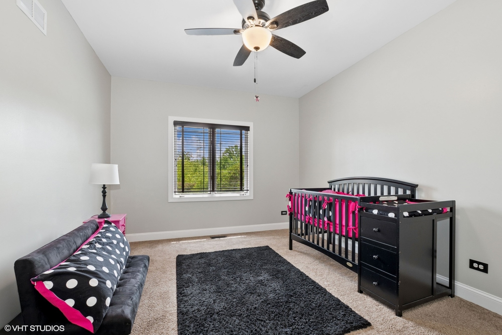 21490 English Circle