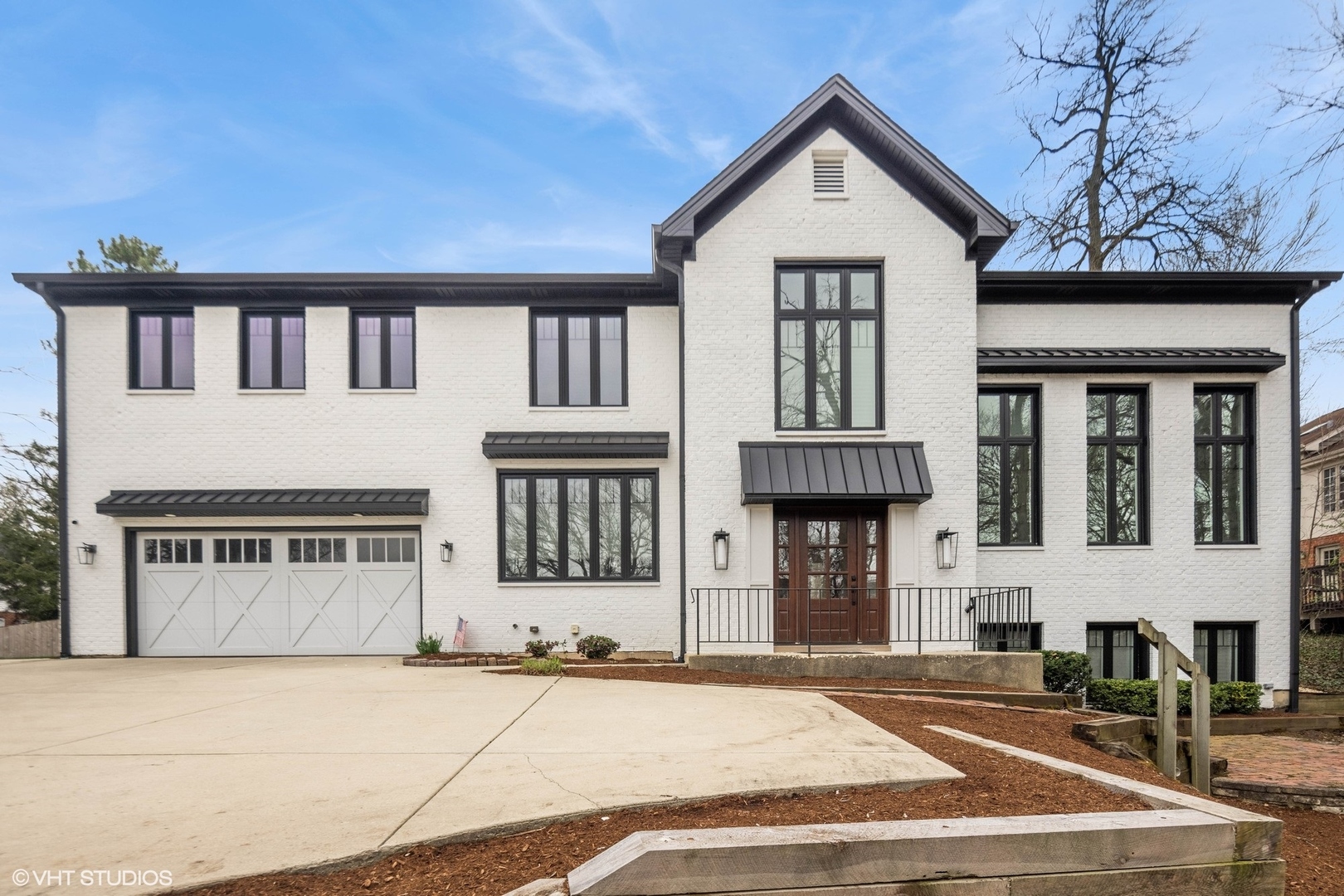 16 W Birchwood Avenue