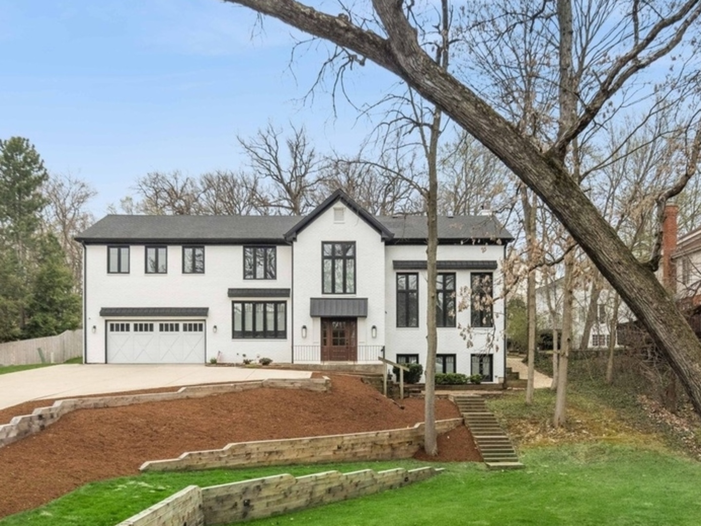 16 W Birchwood Avenue
