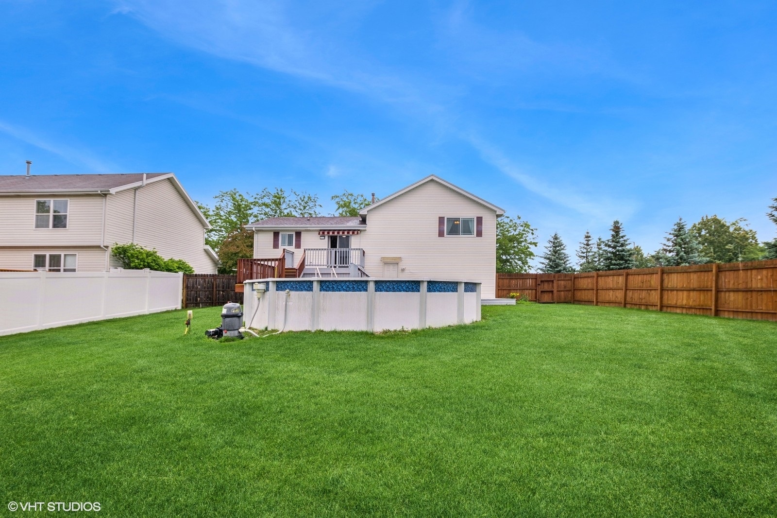 16501 W Montauk Drive