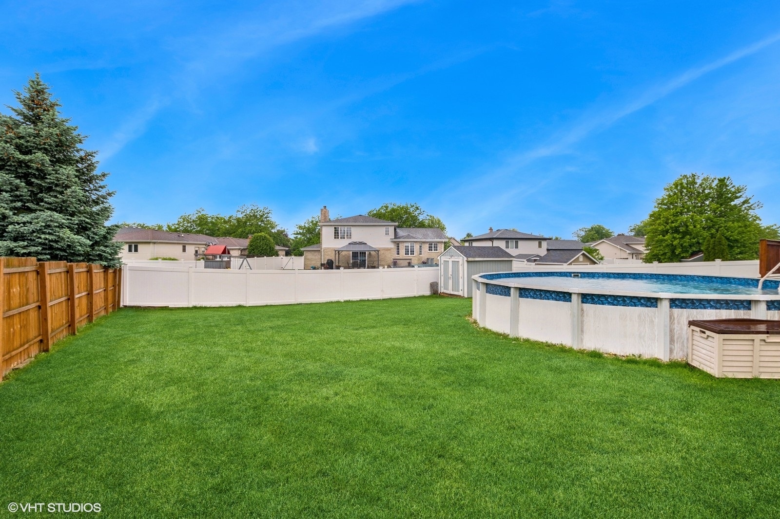 16501 W Montauk Drive