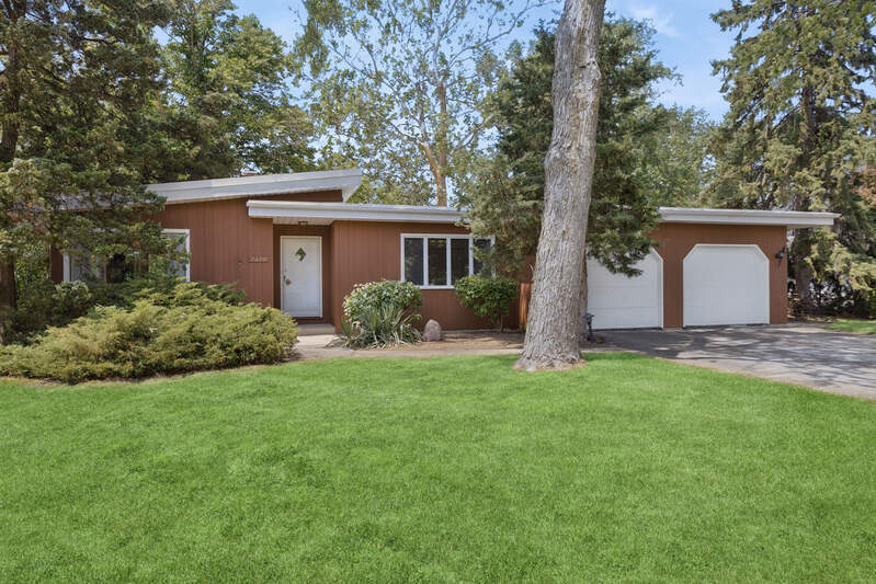 7370 Forest Hill Road