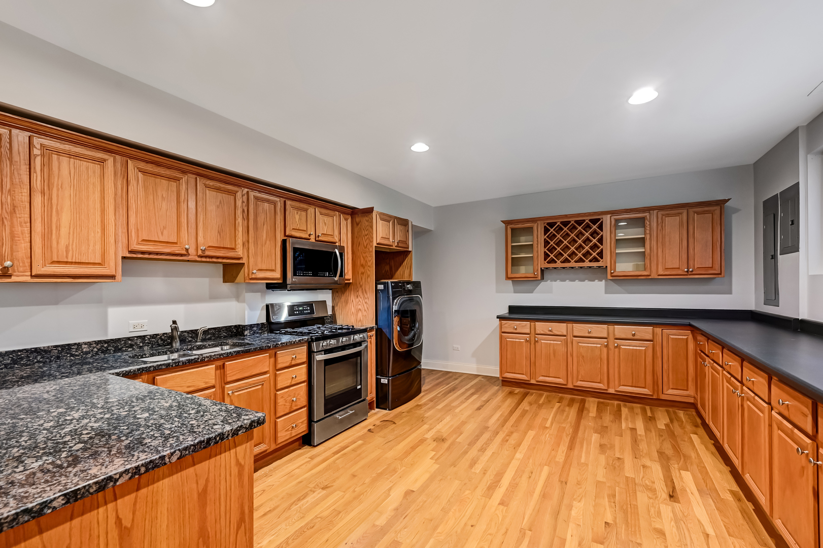 740 FAIRMONT Court