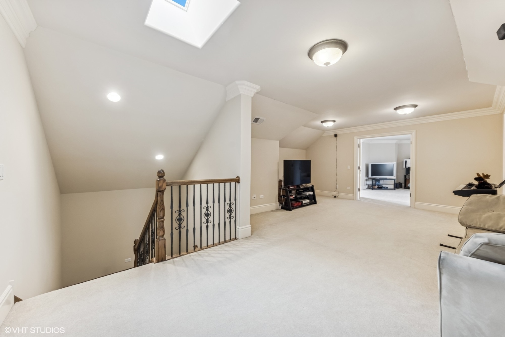 15W280 PLAINFIELD Road