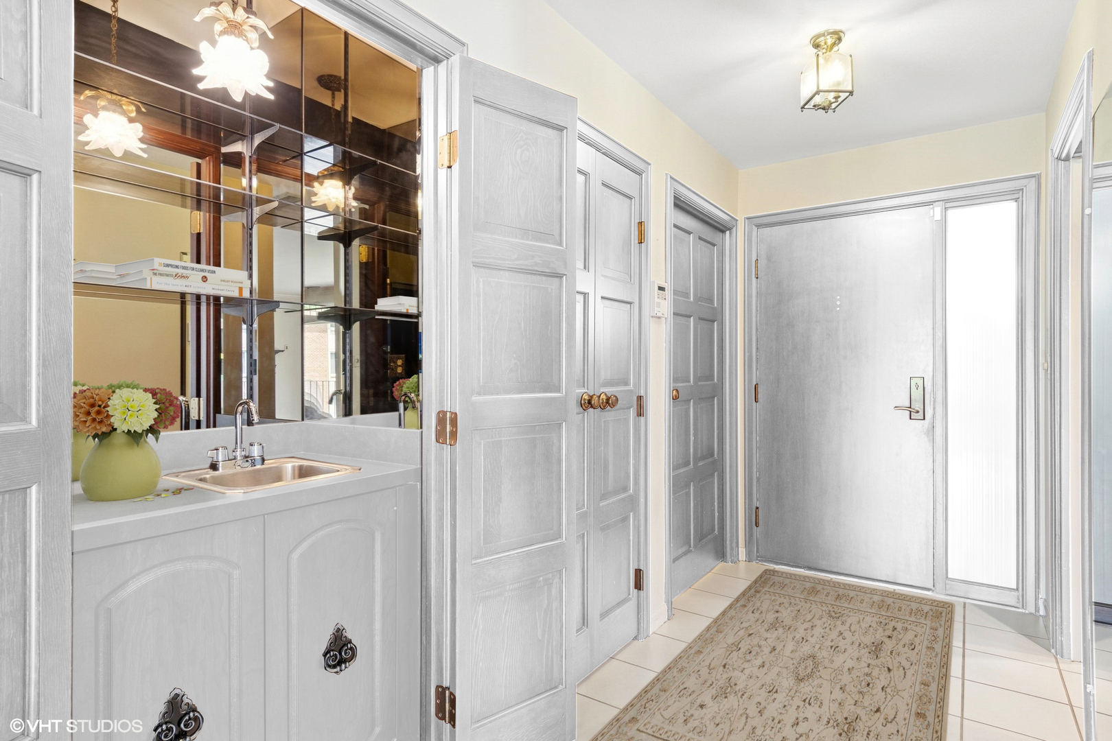 6 Oak Brook Club Drive Unit: K202