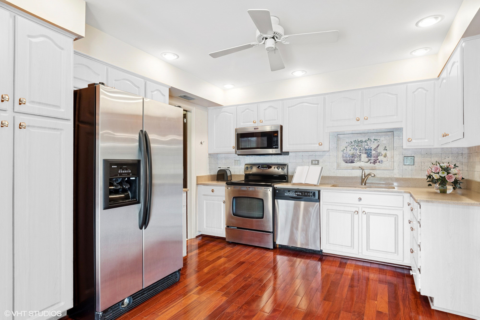 6 Oak Brook Club Drive Unit: K202