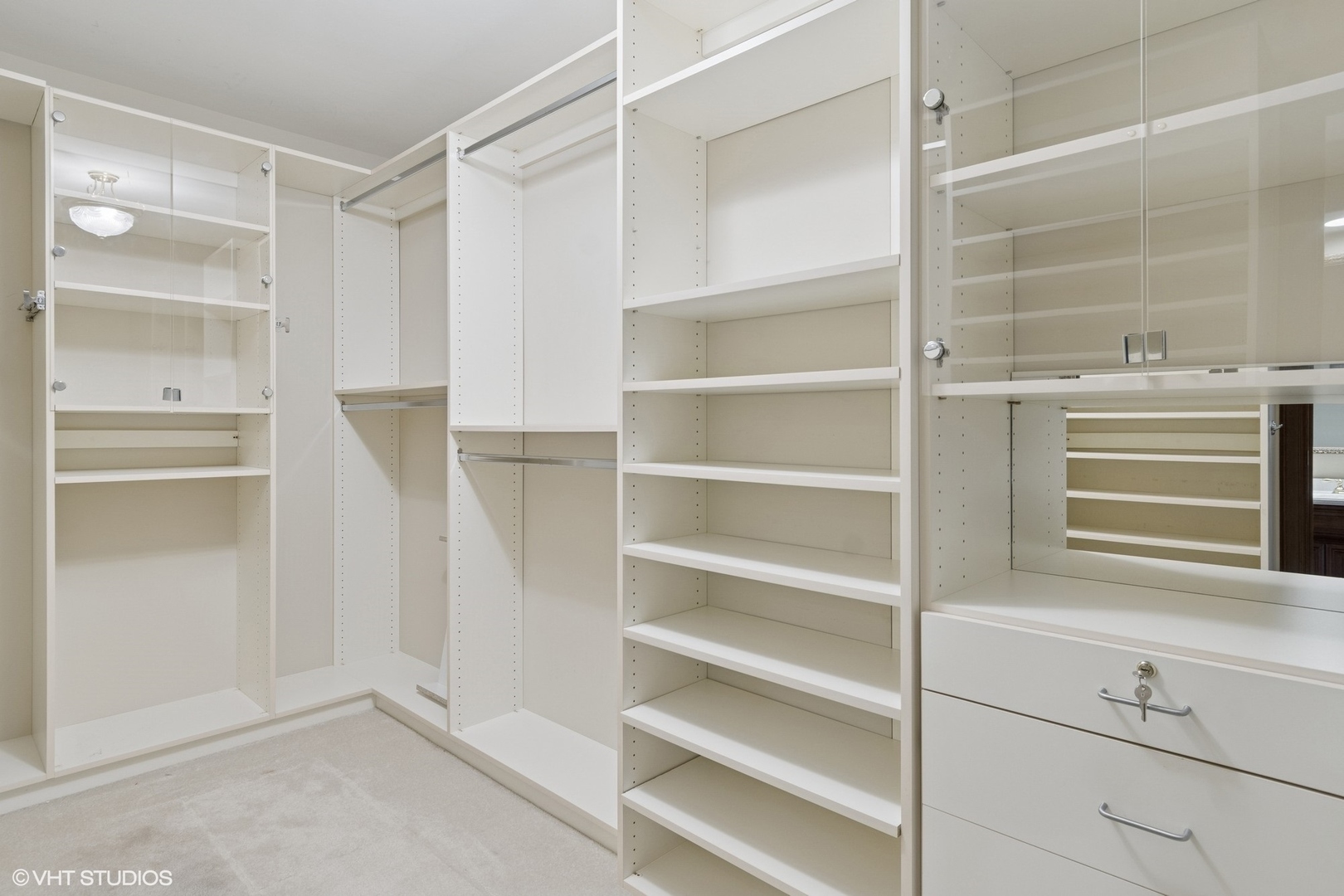6 Oak Brook Club Drive Unit: K202