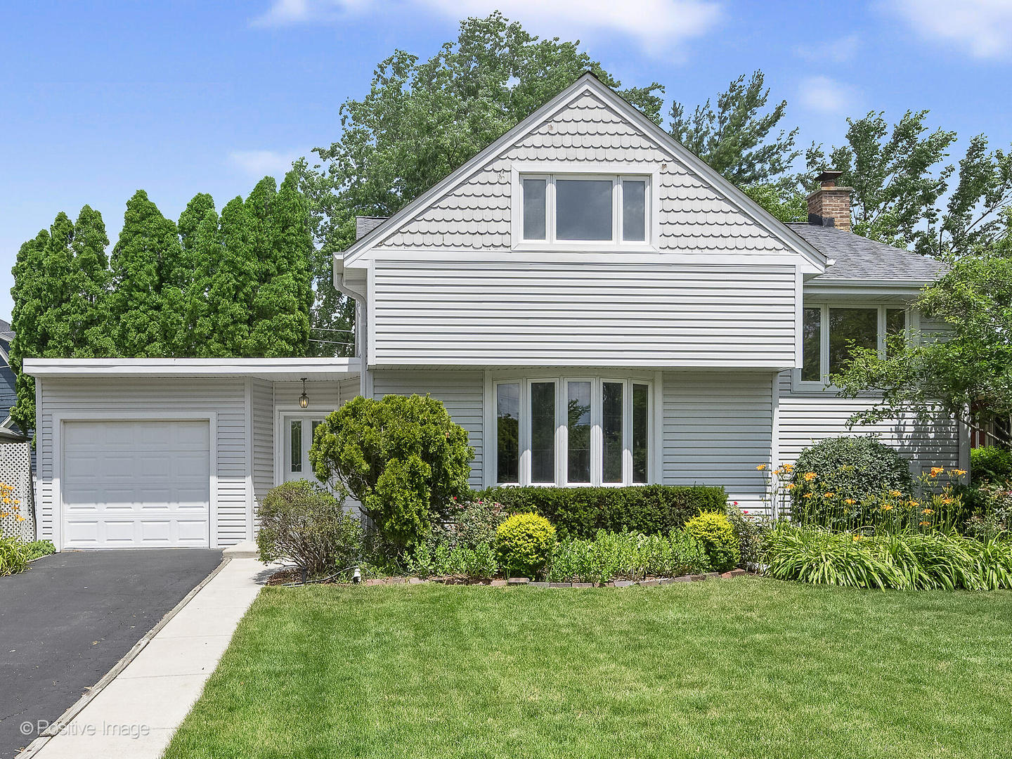 118 Burlington Avenue