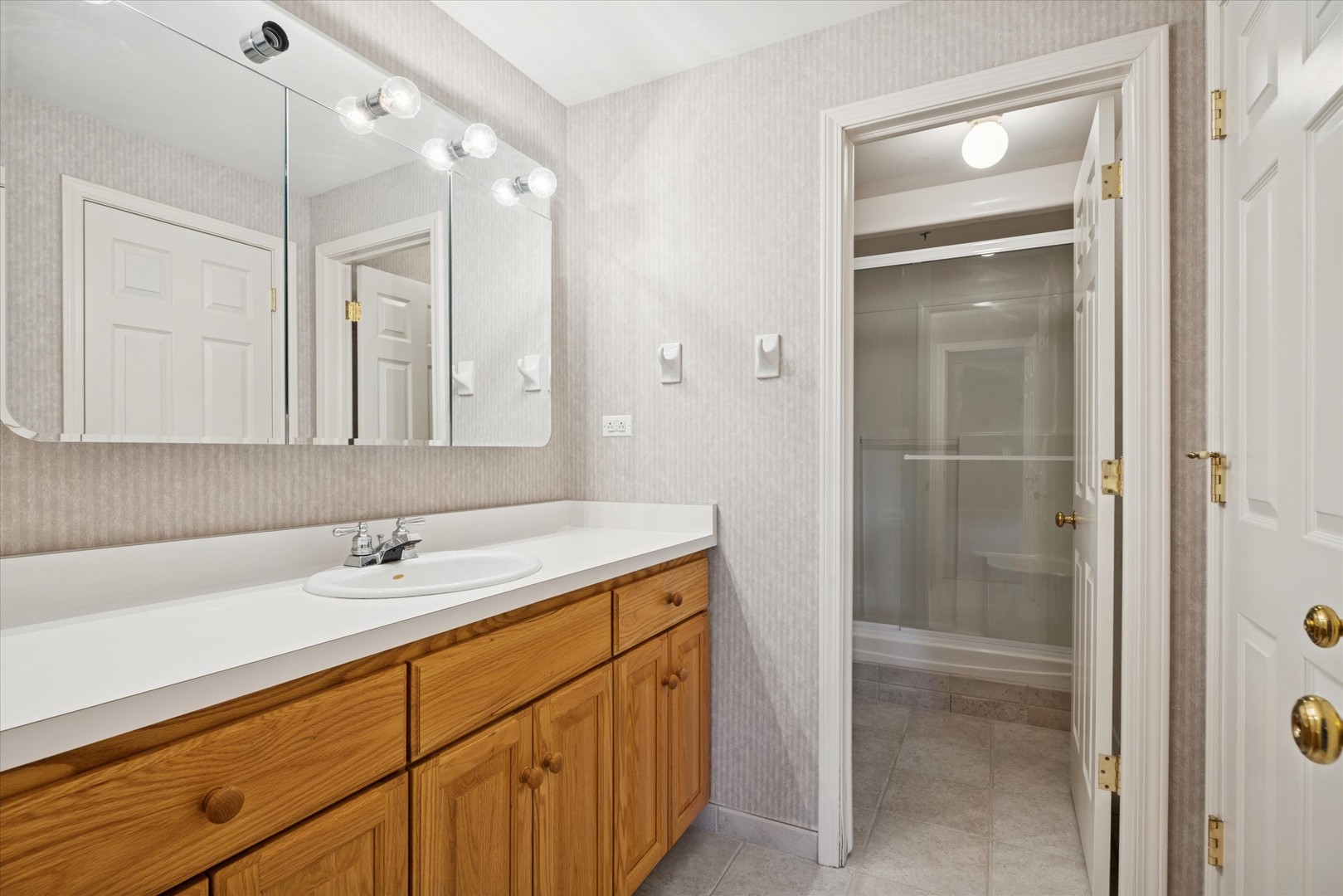 15W260 62nd Street