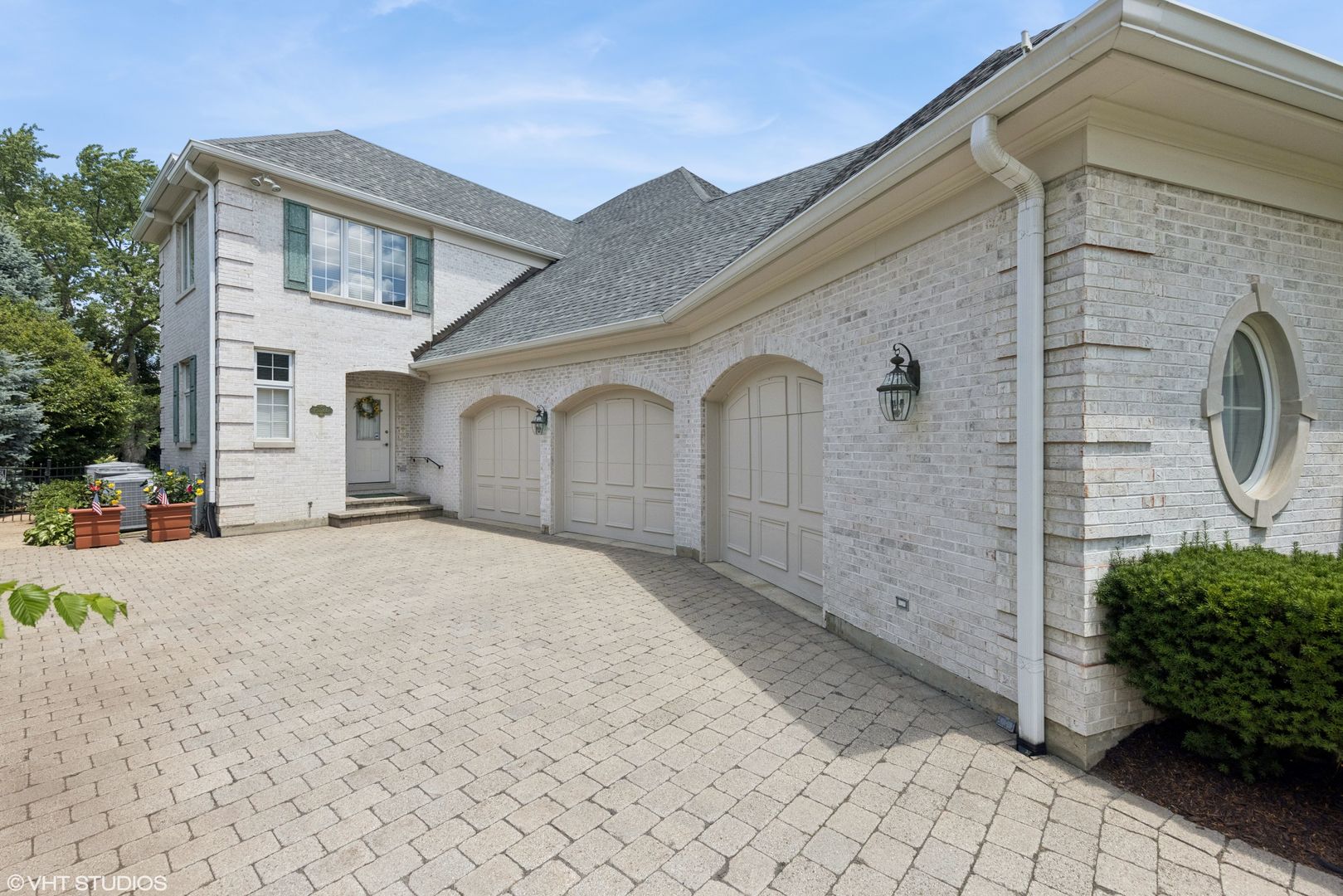 15W260 62nd Street