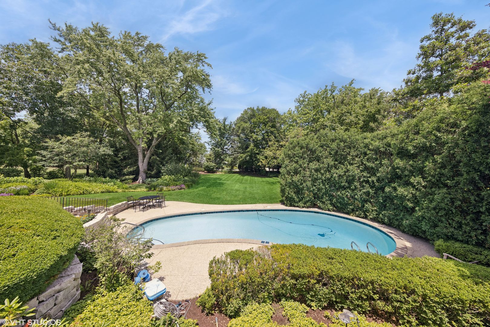 15W260 62nd Street
